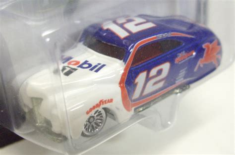 2001 HOT WHEELS RACING 12 TEAM MOBIL 1 TAIL DRAGGER WHITE BLUE LACE attictoyz アティックトイズ