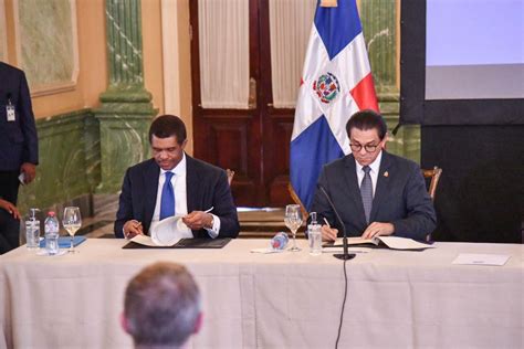 Gobierno Dominicano Uasd Y El Sistema De Salud Académico De Medicina