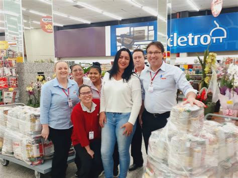 Jornal De Blumenau Campanha Do Bistek Entrega 10 1 Toneladas De