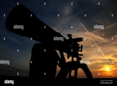 Amateur Telescope Hi Res Stock Photography And Images Alamy