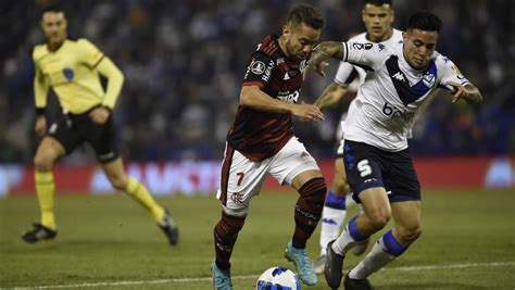 Flamengo x Vélez veja onde assistir escalações e arbitragem da