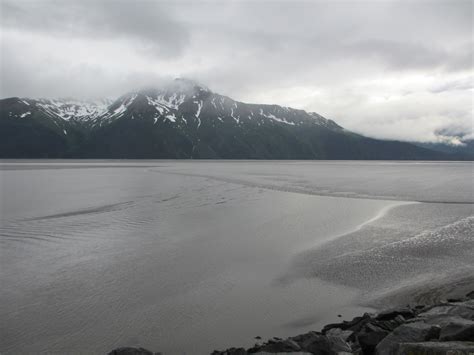 Progressive Alaska: Turnagain Arm Bore Tide