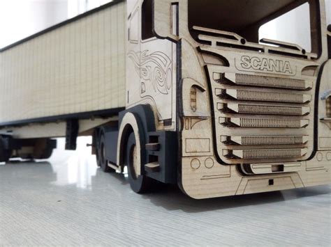 Scania 1 18 Wooden Model