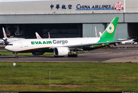 B Eva Air Boeing F Photo By Jhang Yao Yun Id