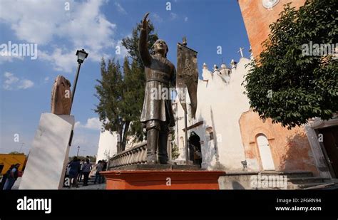 Father hidalgo statue Stock Videos & Footage - HD and 4K Video Clips ...