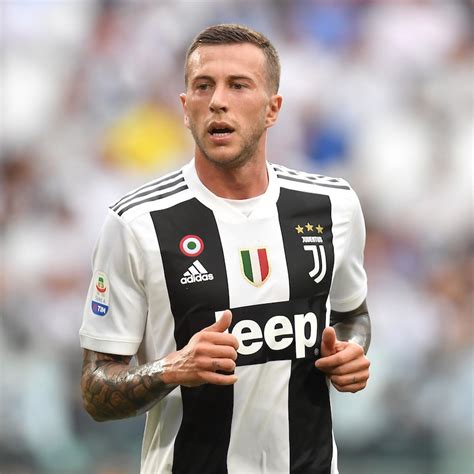 Anche Bernardeschi Positivo Al Covid Si Allarga Il Focolaio Negli