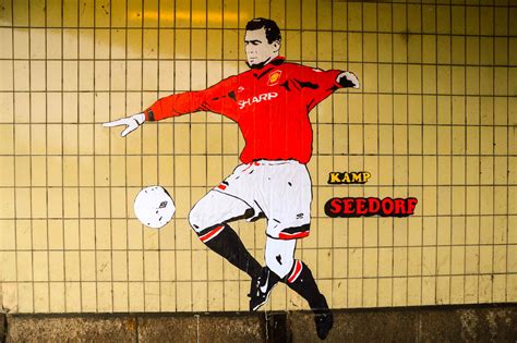 eric-cantona-manchester-united-4