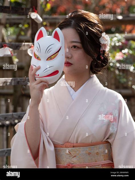 Japanese Kitsune Mask