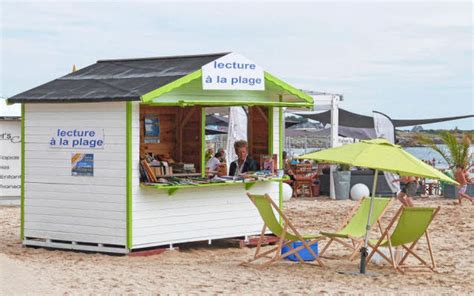 La photo du jour Lire à la plage Le Télégramme