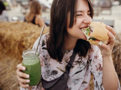 IDe Dia do Vegetarianismo nutricionista aponta benefícios da