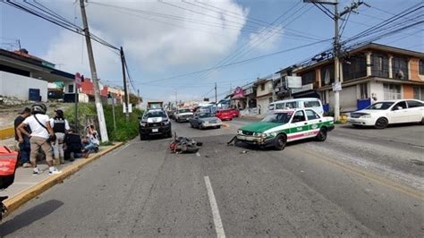 Taxi Choca Contra Motociclista En Avenida De Xalapa