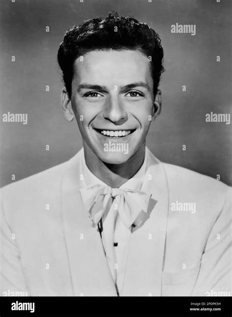 Frank Sinatra publicity photo for Till the clouds roll by - Black and ...