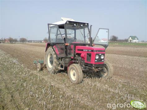 Zdj Cie Traktor Zetor Agregat Id Galeria Rolnicza Agrofoto