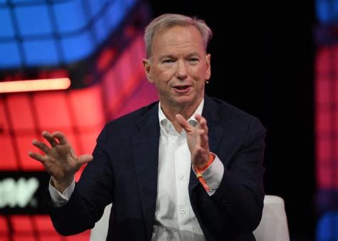 Former Google CEO Eric Schmidt tells government to leave A.I