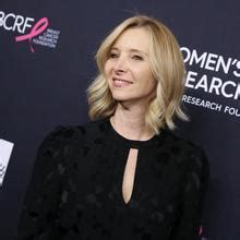 Lisa Kudrow Nude Leaks Fapopedia