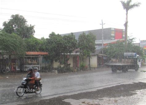 Prakiraan Cuaca Sragen Hari Ini 6 September 2022 Bakal Basah Sejak