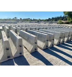 Massif de candélabre en béton À 49 99 HT