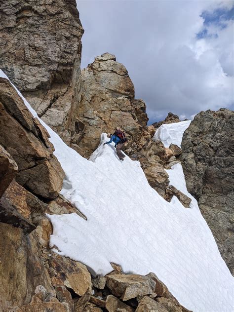 This guide explains how to navigate cardinal station during peak hours 2
