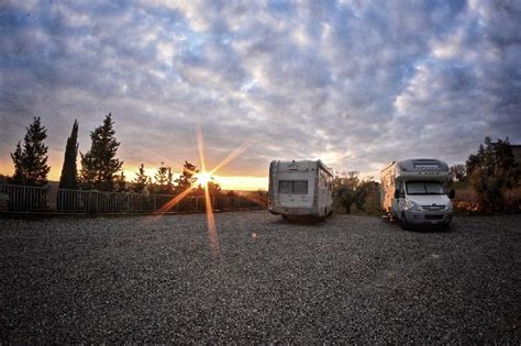 Area Sosta Camper Azienda Agricola La Montanina A Gaiole In Chianti In