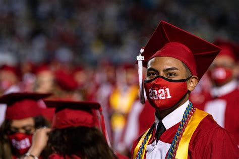 NYC parents demanding in-person graduation ceremonies