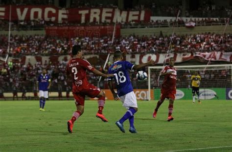 Alvirrubros de Coração CRB sofre gol no fim e perde o clássico pelo