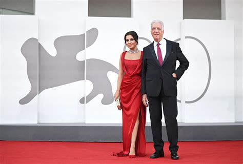 Romina Gingașu și Piero Ferrari Un Contrast de Stiluri