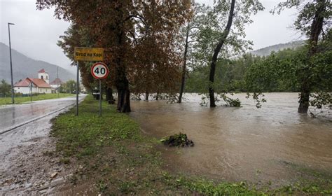 Nove Poplave U Hrvatskoj Izlila Se Rijeka Kupa BL Portal