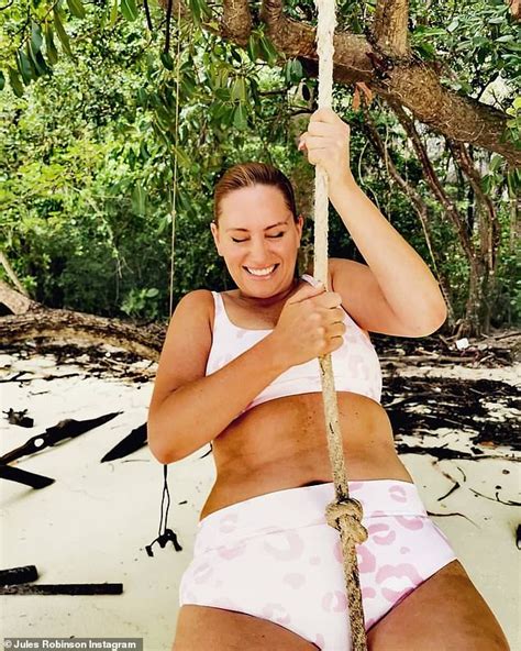 Jules Robinson Flaunts Her Bikini Body In Leopard Print Two Piece Daily Mail Online