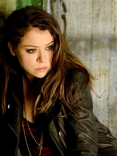 Sarahmanning Orphan Black Black Tv Shows Tv Show Outfits