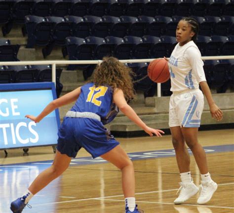 Women S College Basketball Lady Wranglers Seek Second Straight