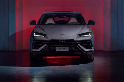 2023 Lamborghini Urus S: A New Level of Luxury and Performance