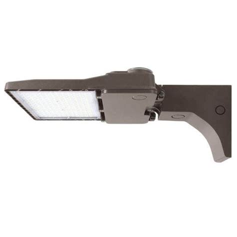 GKOLED LED Area Light W Wall Mount 347 480V Type 4 GKOALG5