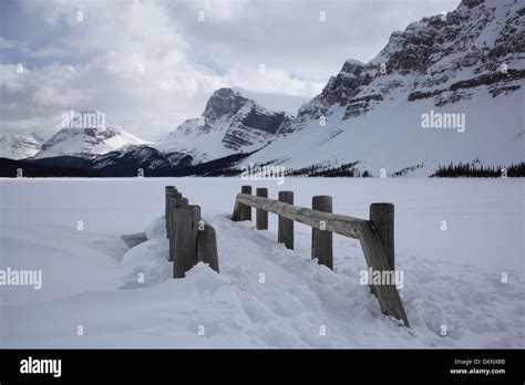 Bridge To The Bow Lake Banff National Park Alberta Stock Photo Alamy