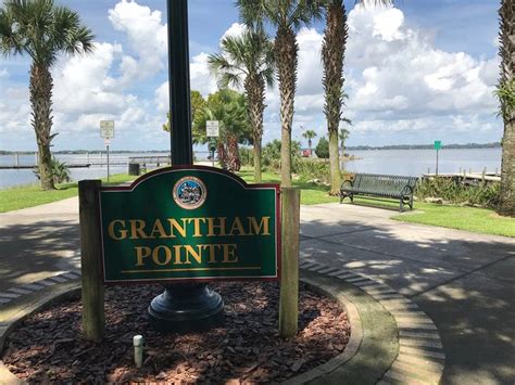 The Iconic Mount Dora Lighthouse In Florida Is Small But Mighty