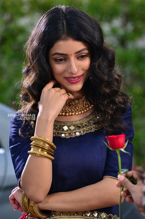 Diksha Sharma Raina Photos Stills Gallery