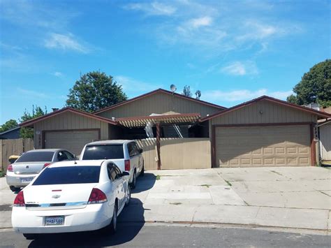 2943 - 2945 Malvern Ct, Stockton, CA 95207 | MLS# 221035867 | Redfin