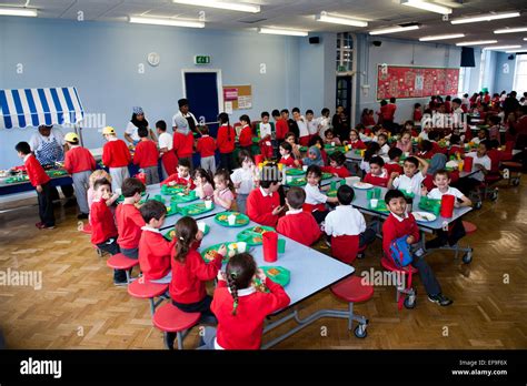 Lunchtime At Uk State Primary School Teachers And Primary School