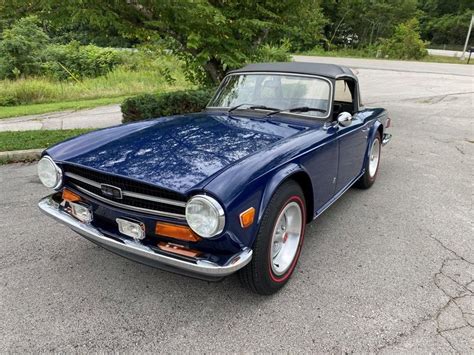 1974 Triumph TR6 | 427 Garage