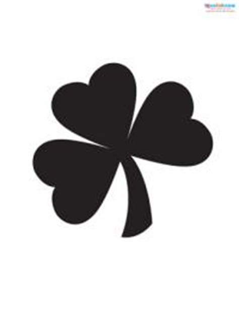 Irish Shamrock Stencils | LoveToKnow