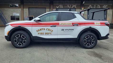 Hyundai Donates 4 Santa Cruz Pickups To Santa Cruz Fire Department