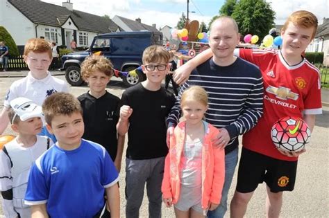 Snooker champion Graeme Dott opens Ferniegair Gala Day - Daily Record