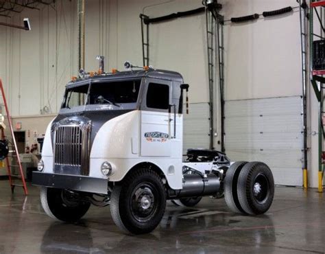 Freightliner Revolution Innovation Truck Concept Freightliner Trucks
