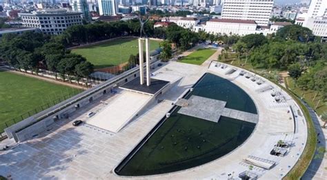 Taman Kota Taman Lapangan Banteng Scarf Media