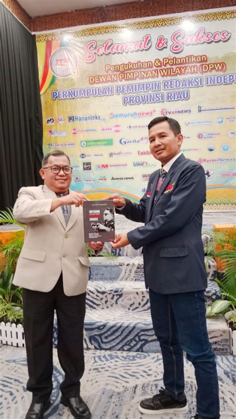 Ketua Umum PPRI Ikin Rokiin Resmi Lantik Pengurus DPW PPRI Riau Periode