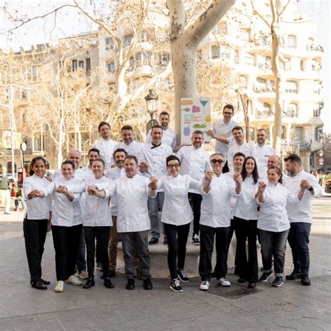 La Nueva Edici N Del Passeig De Gourmets Ilumina Barcelona