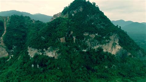 Pemandangan Bukit Bukau Dari Atas Disekitar Padang Rengas Youtube