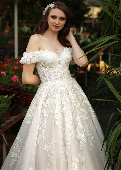 Best Bridal Shops In Istanbul at Miguelina Cotten blog