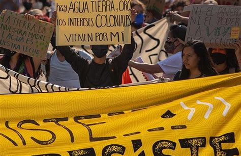 Ambientalistas marchan contra crisis climática