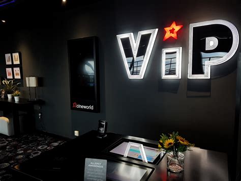 A Full Review of the VIP experience at Cineworld