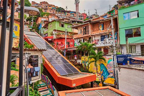 Mantenimiento A Las Escaleras El Ctricas De La Comuna